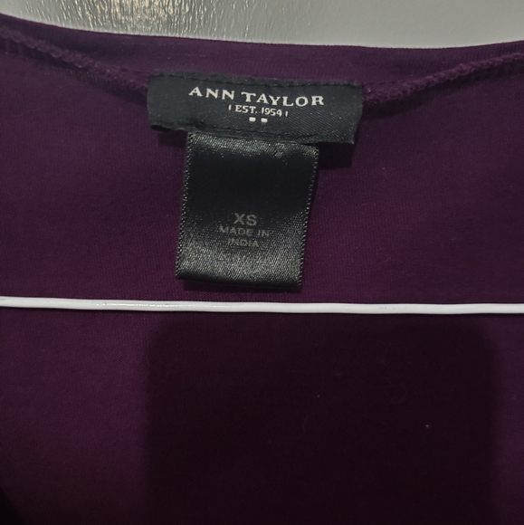 Ann Taylor Size X Small Tank top - Picture 3 of 3
